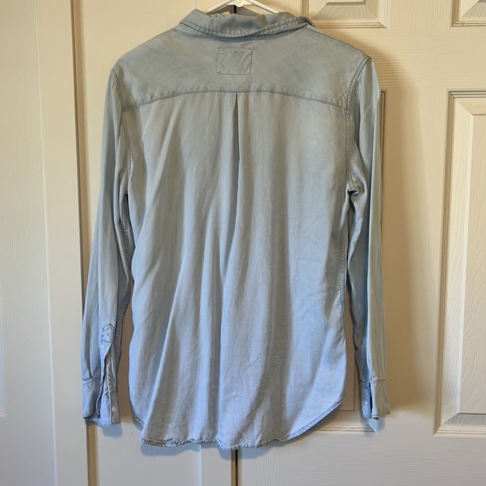 Rails Women’s Chambray Top - image 2